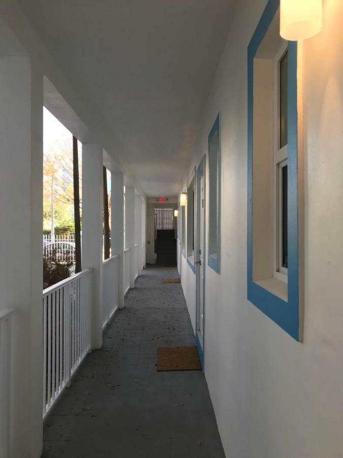 Studio Biscayne Blvd Miami Doral Exterior photo